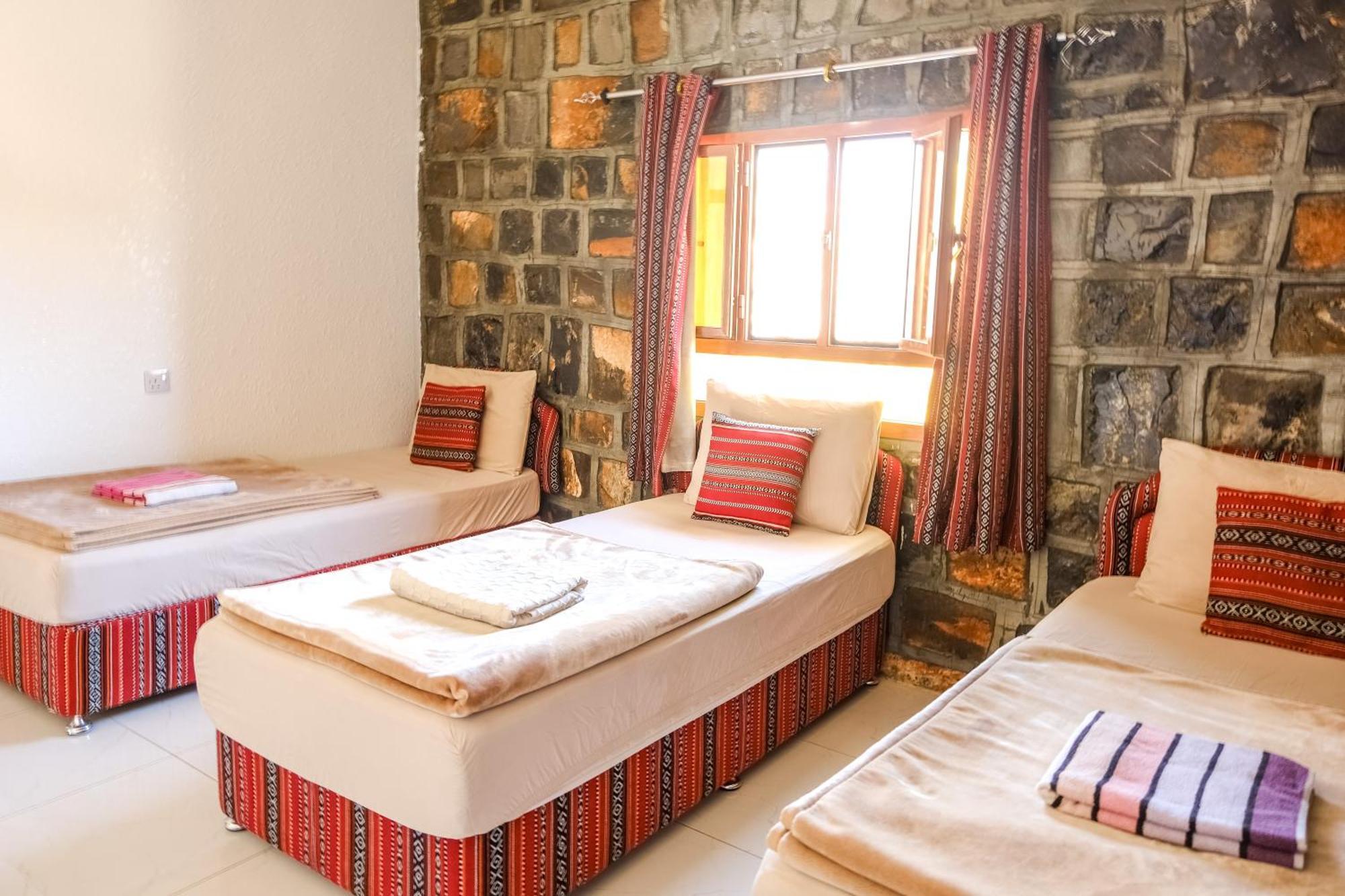 Jabal Shams Mountain Rest House Al Hub Bagian luar foto